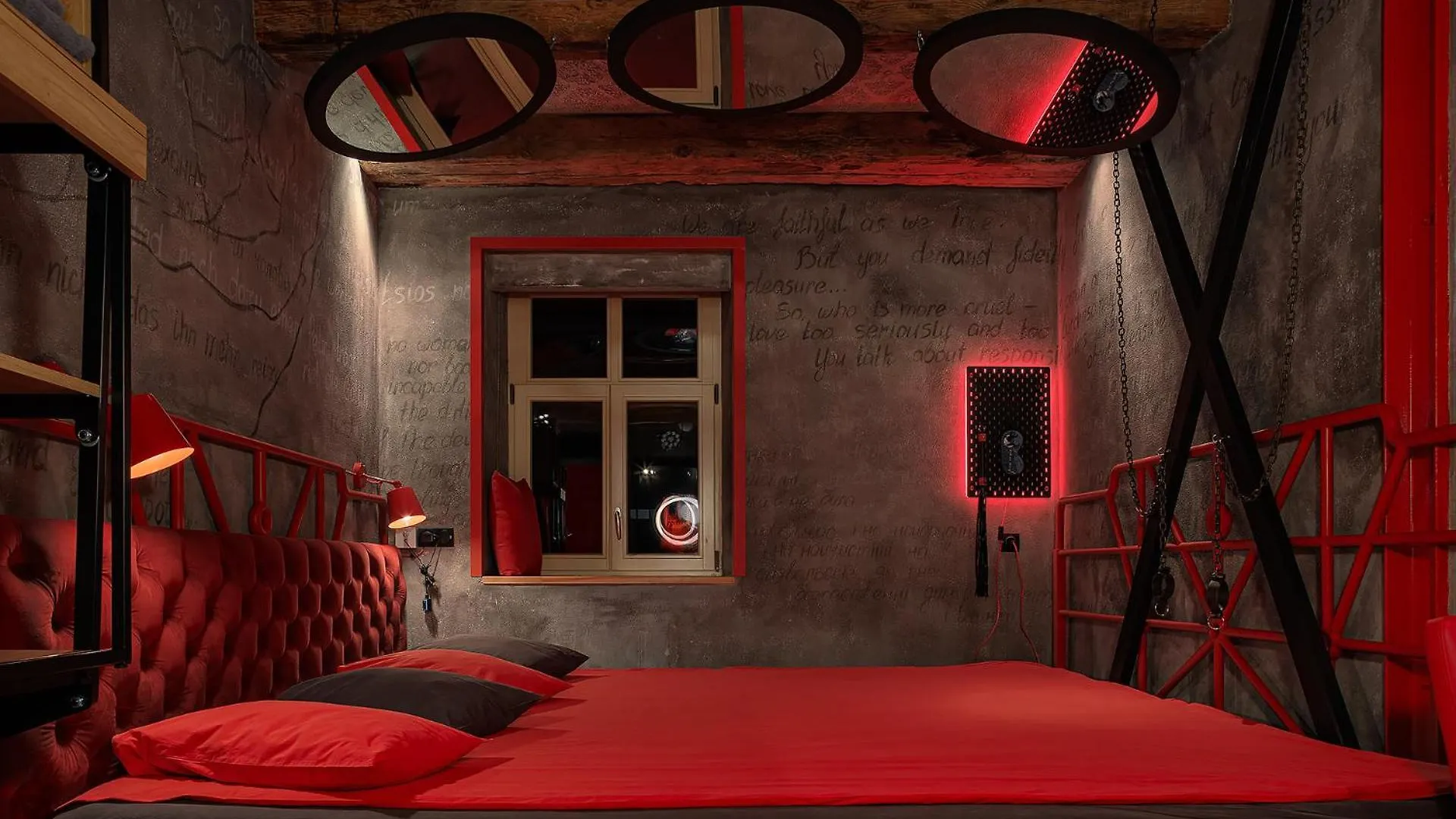Masoch. Hotel & Cafe إلفيف