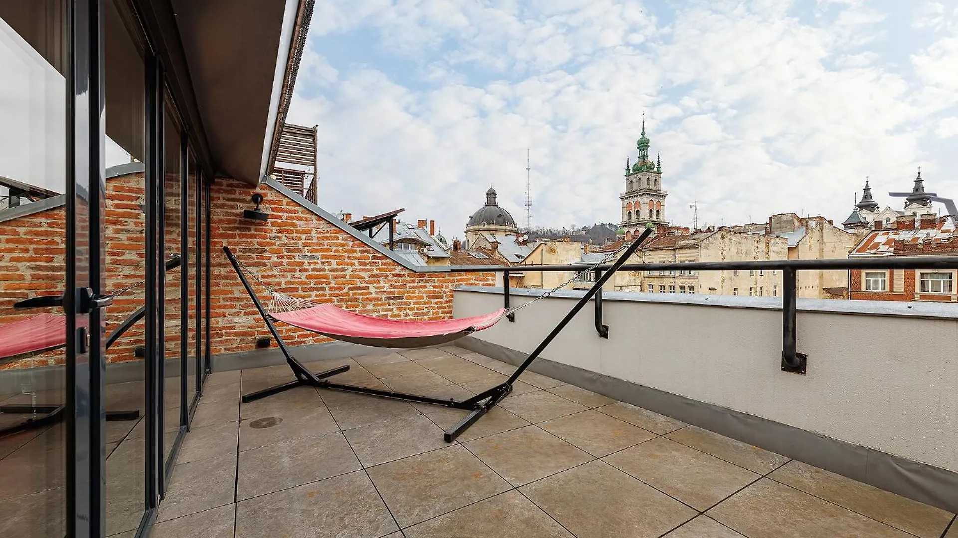 Masoch. Hotel & Cafe Lvov 4*,