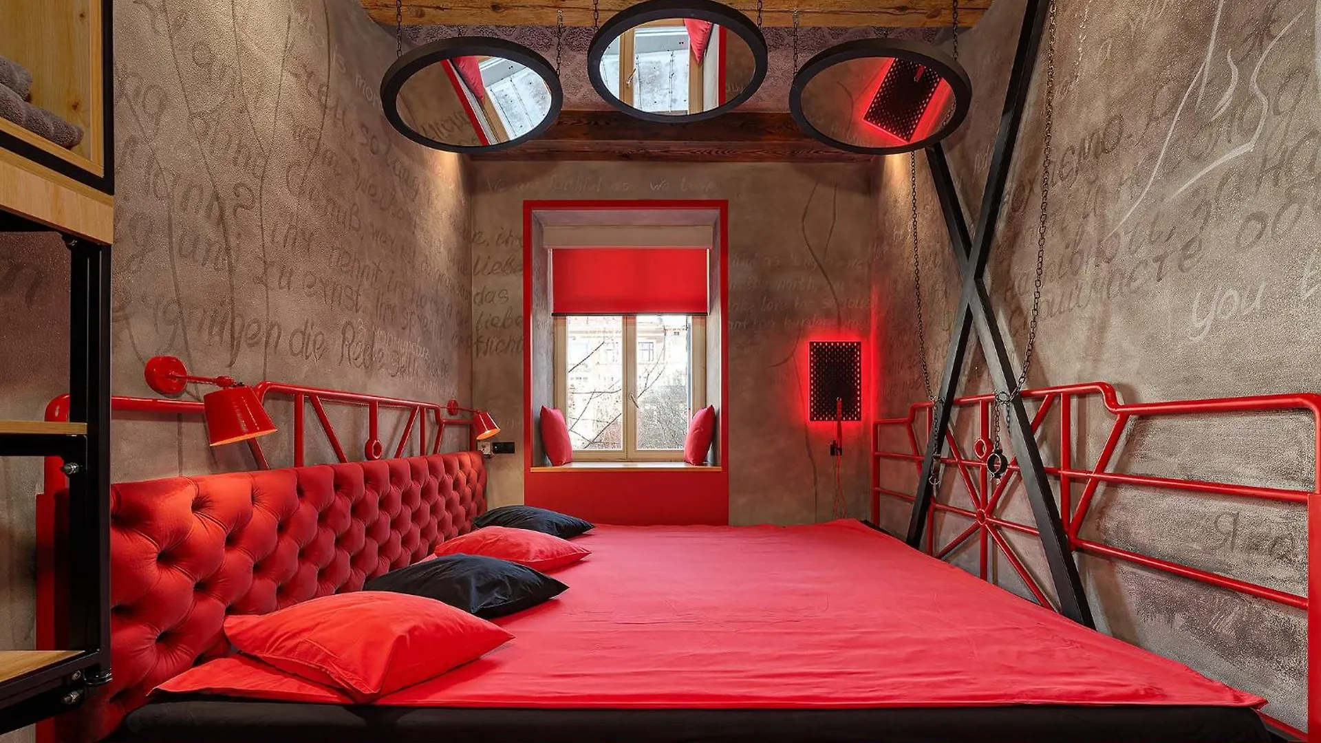 Masoch. Hotel & Cafe Lvov 4*,